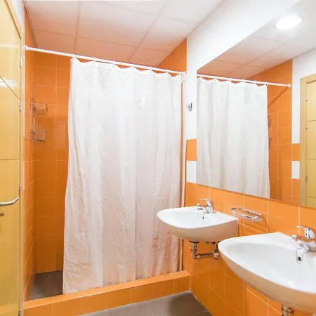 Inturjoven Youth Hotel 2*