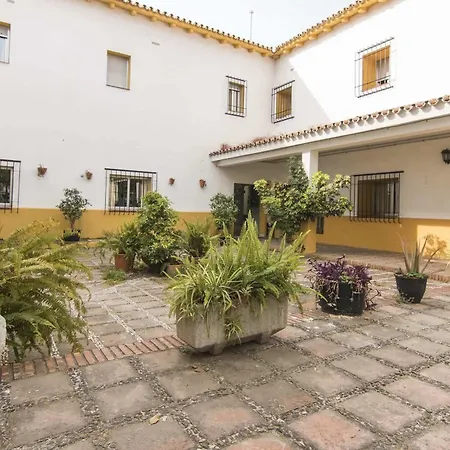 Inturjoven Youth Hotel Marbella