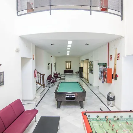 Hotel Inturjoven Youth 2*
