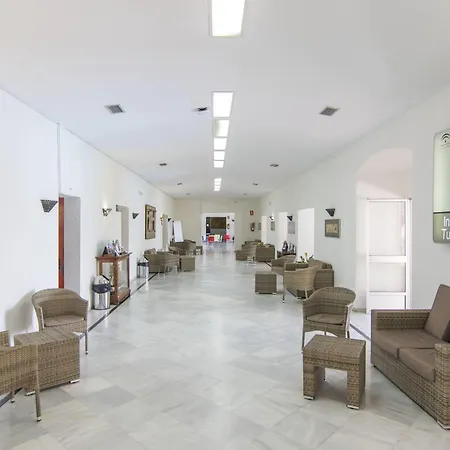 Inturjoven Youth Hotel 2*